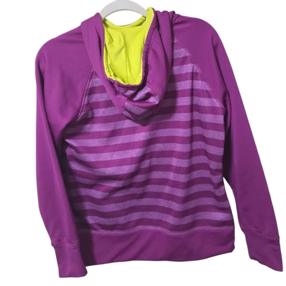 Reebok pull over